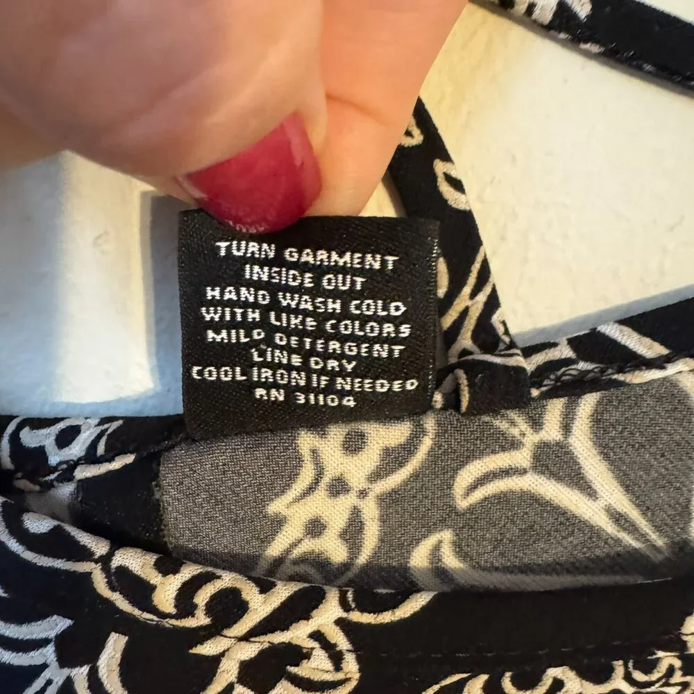 ❤️SPRING/SUMMER BLACK PRINT TOP w/STRAPPY DETAIL  PLUS 2X     #F - Picture 6 of 8